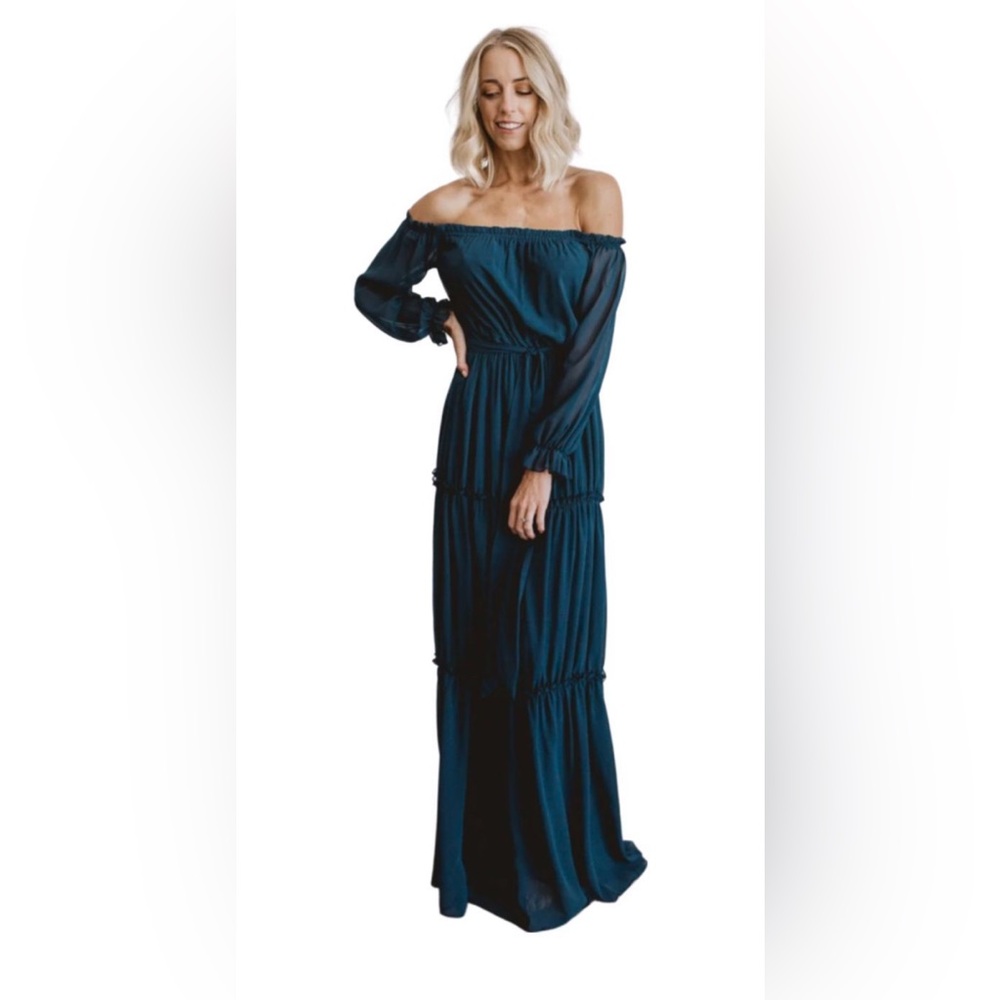 Elegant Navy Blue Off-Shoulder Dress